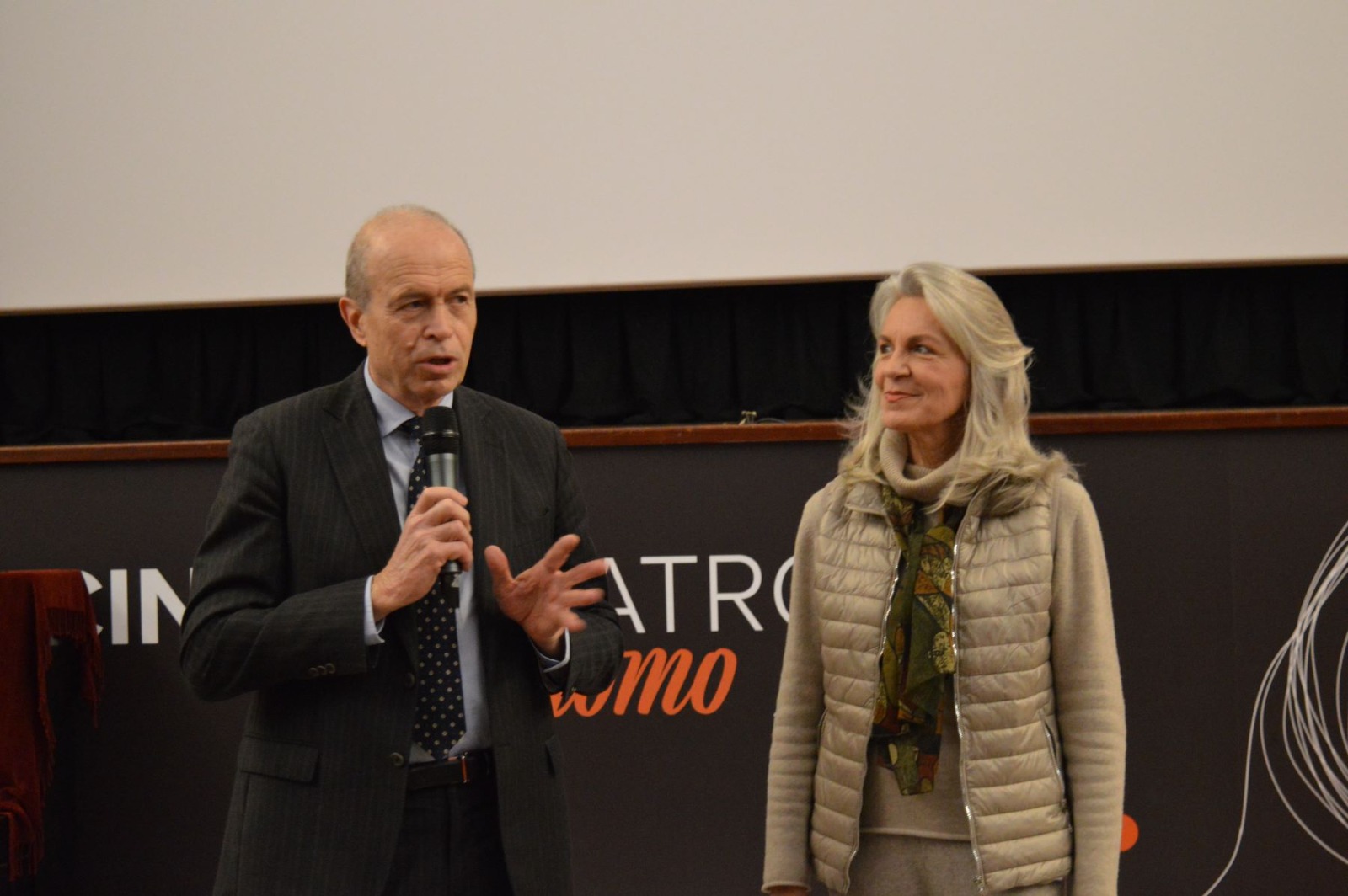 cogli lattimo henri cartier bresson al cinema duomo 2